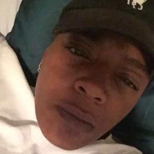 Meet your Posher, Milah